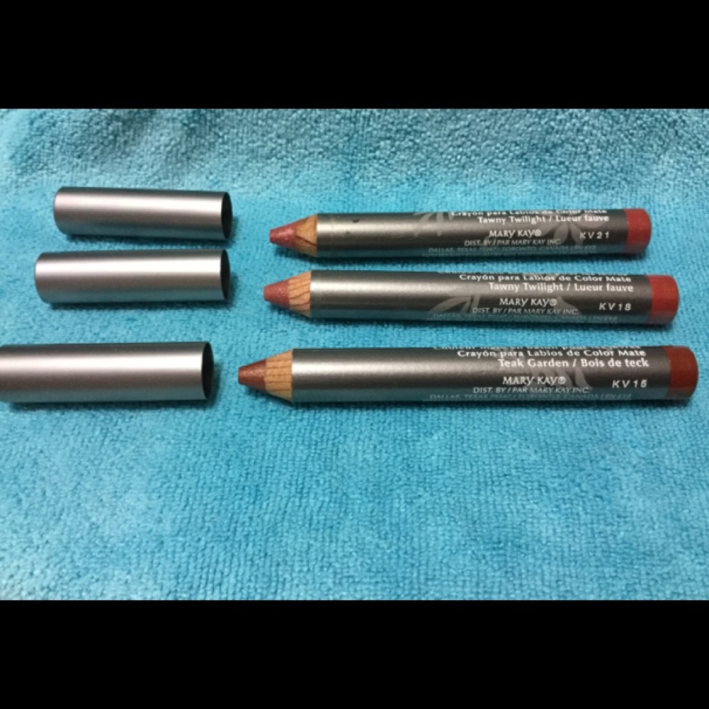 Mary Kay Lip Crayons Bundle